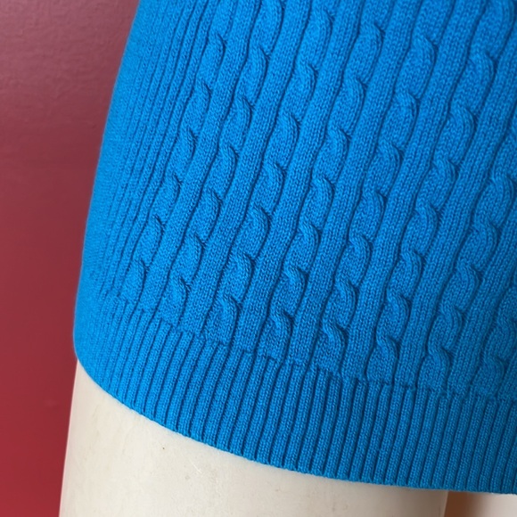 Like new Jeanne Pierre beautiful blue cable knit tank - Picture 5 of 9